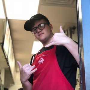 Meet your Posher, Josh